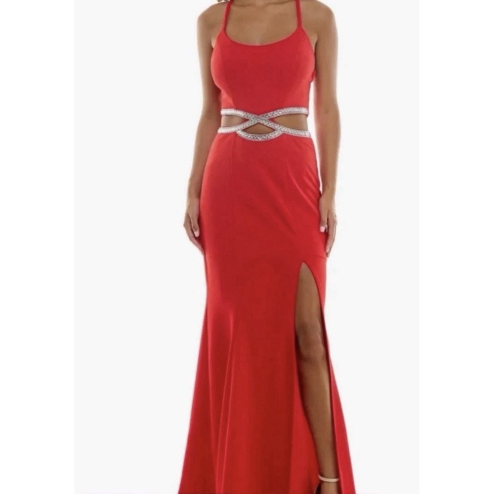 Speechless Red Sleeveles Gown Maxi Dress Prom Size 13  NWT Beautiful